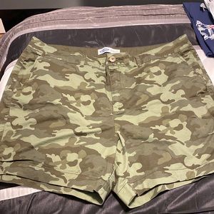 Like new old navy Camo shorts . Worn a handful of times.